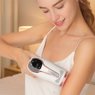 Épilateur à lumière pulsée 